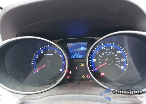 2014 Hyundai Tucson Se z USA, uszkodzony, nr VIN KM8JU3AG3EU916804